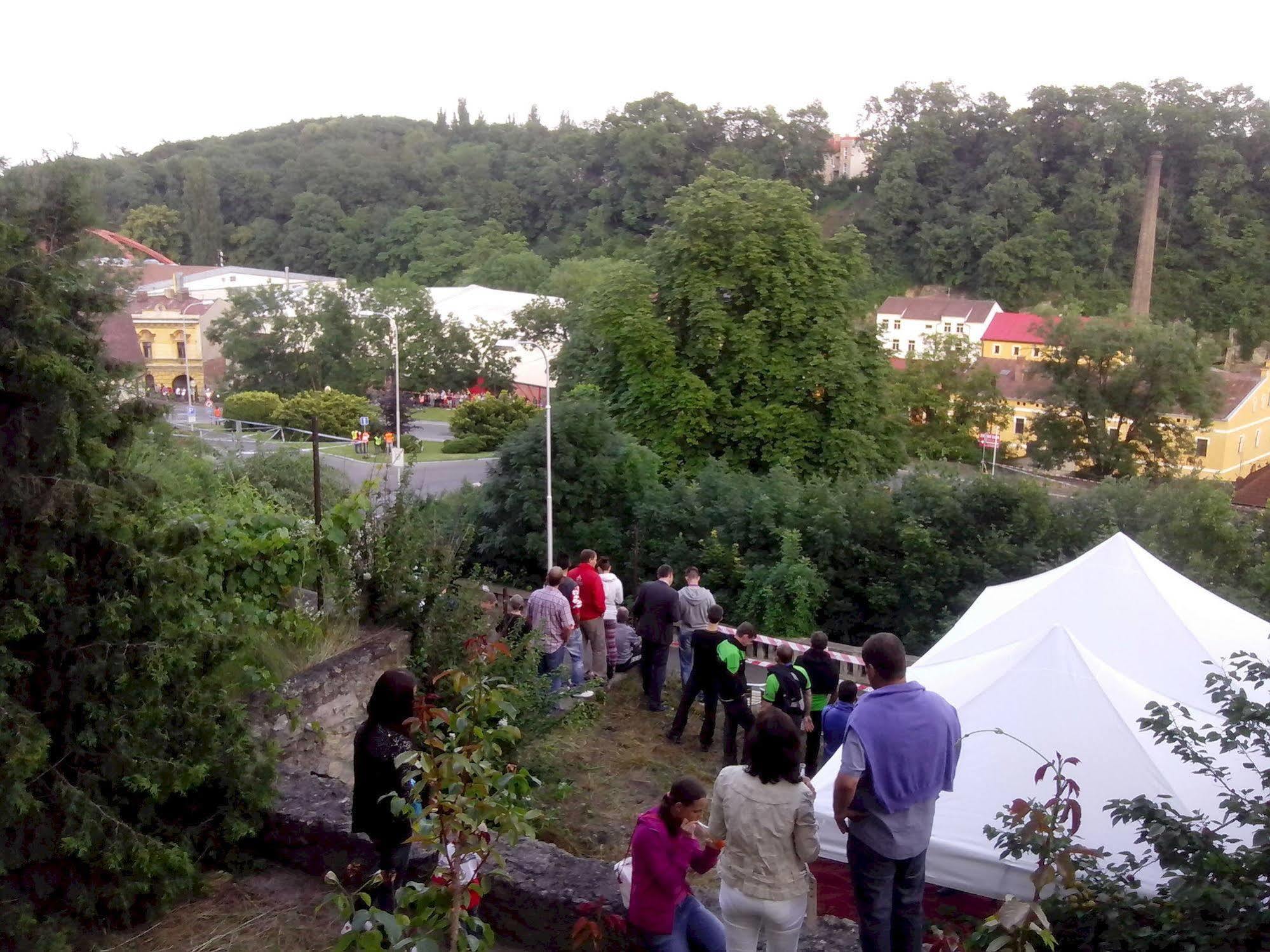 Hotel Zlaty Kohout Mlada Boleslav Bagian luar foto